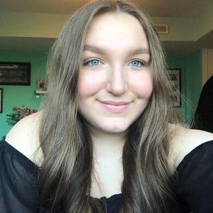 Meet your Posher, Lana